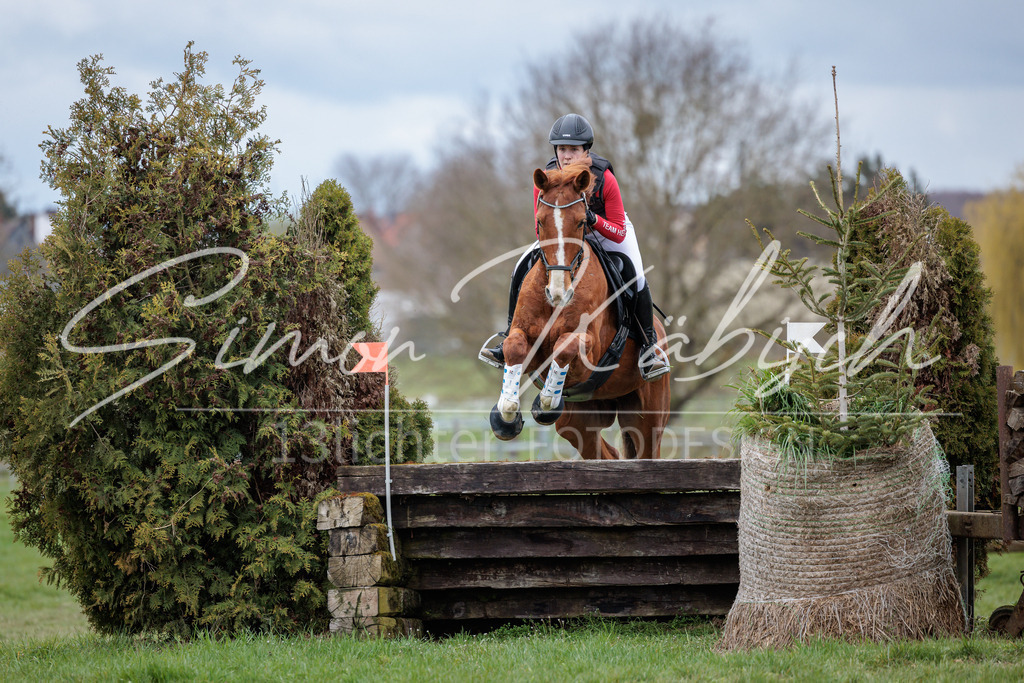 20260329-_3LI5781 | Tierfotografie Pferde, Hunde, Katzen, Haustiere.
Turnierfotografie Reitturniere, Reiten, Springreiten, Dressur in Hanau, dem Main-Kinzig-Kreis und dem Rhein-Main- Gebiet um Frankfurt