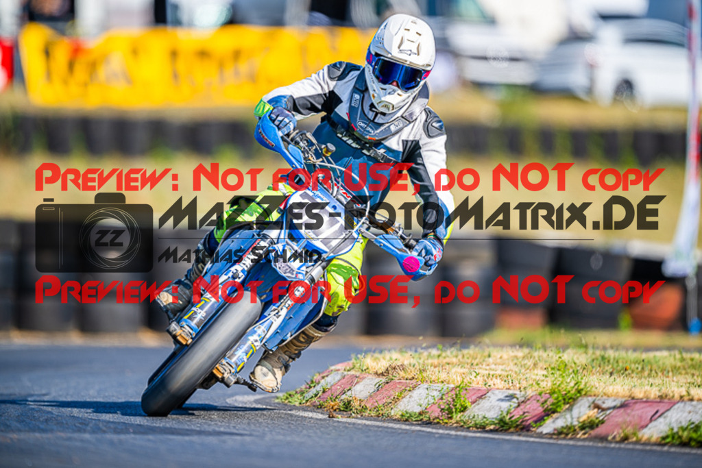 MaZZes_FotoMatrix_220529_5075 | Fotograf Mathias Schmid
Sportfotograf,
Eventfotograf,
Hochzeitsfotograf,
Portraitfotograf