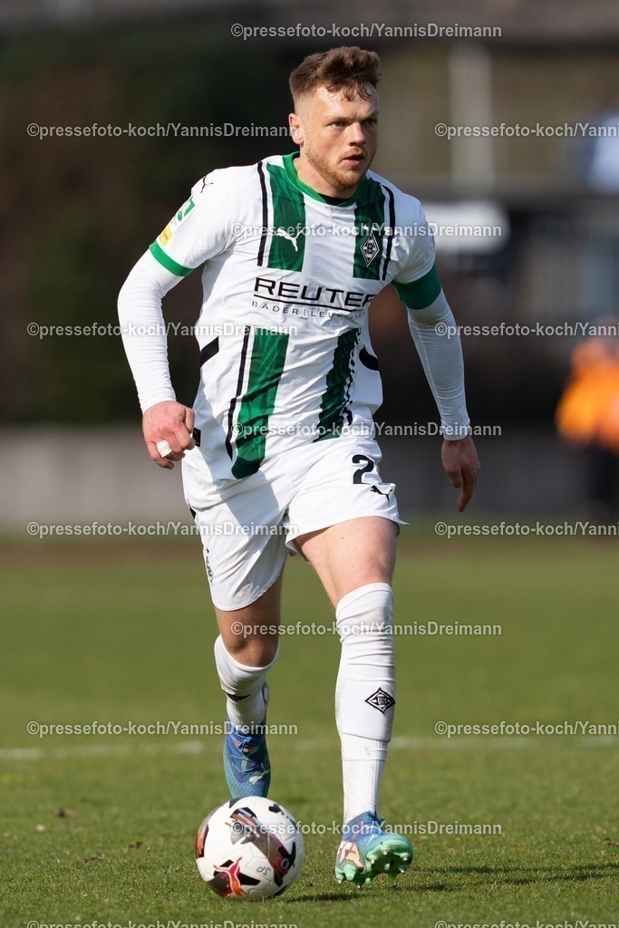 xYDR15032501020 | 15.03.2025, xydrx, Fußball, Borussia Mönchengladbach II (U23) - 1.FC Bocholt, Regionalliga West, Grenzlandstadion: Lion Schweers (Borussia Moenchengladbach II #25)