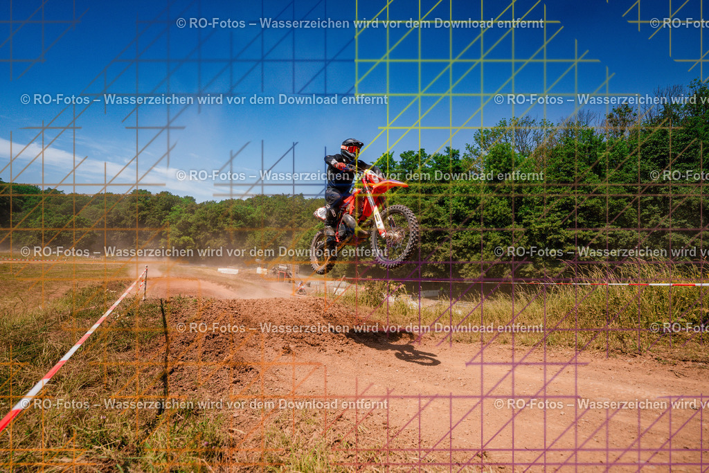 5 Lauf Schlüchtern IGE 2026-720 | Sportfotografie von RO-Fotos: Motorsport, Motocross, Enduro, Laufveranstaltungen und Triathlon. Professionelle Fotos von Sportlern und Events. - Realisiert mit Pictrs.com