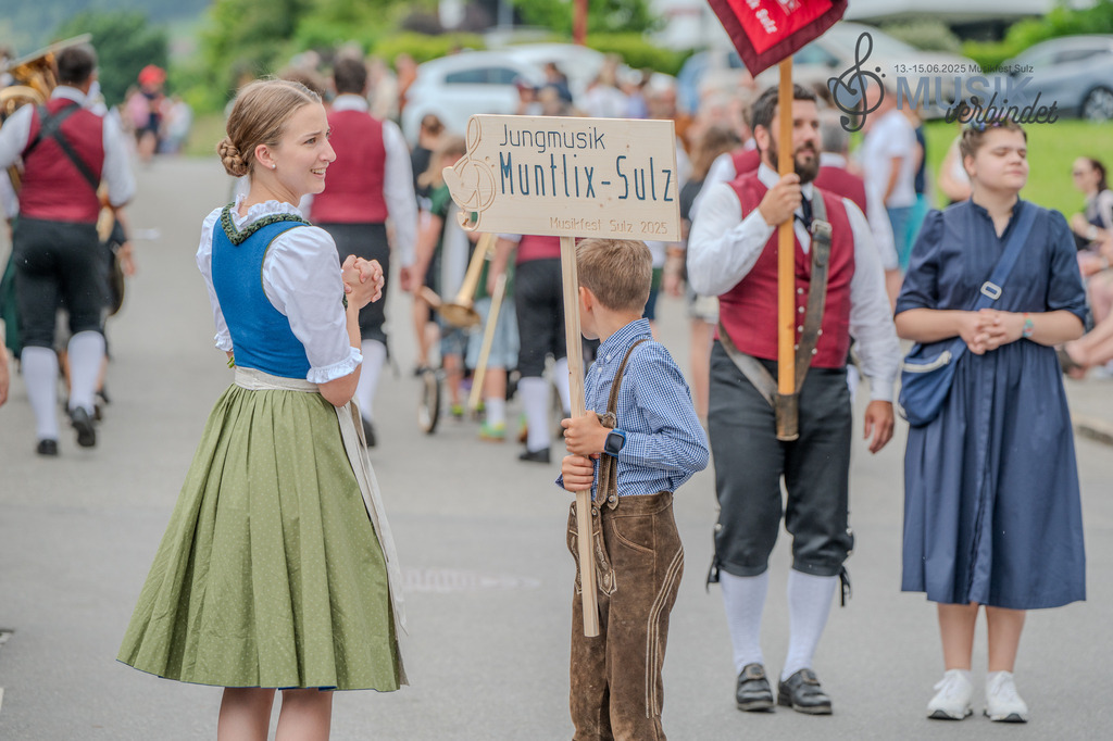 DSC_5660 | "Fussifoto.com – Ihr Ansprechpartner für hochwertige Fotografie! Entdecken Sie kreative Bilder und professionelle Dienstleistungen. Kontaktieren Sie uns für Ihre Projekte!"