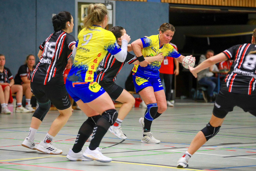 SVN_MTVDinslaken_250426_111 | Bildergalerie von Sport-Ereignissen aber auch von weiteren spannenden Dingen - nicht nur vom Niederrhein. In Anlehnung an den bekannten Spruch von Hanns Dieter Hüsch heißt das Motto: "Niederrhein ist überall".  - Realisiert mit Pictrs.com