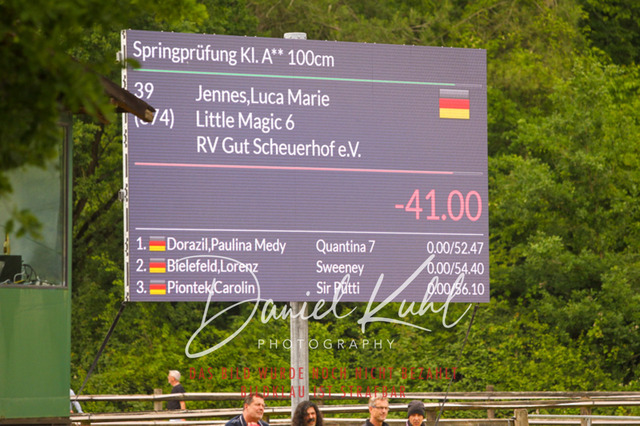 DKP41975 | Turniersportfotografie; Pferdefotografie; Dressurfotografie