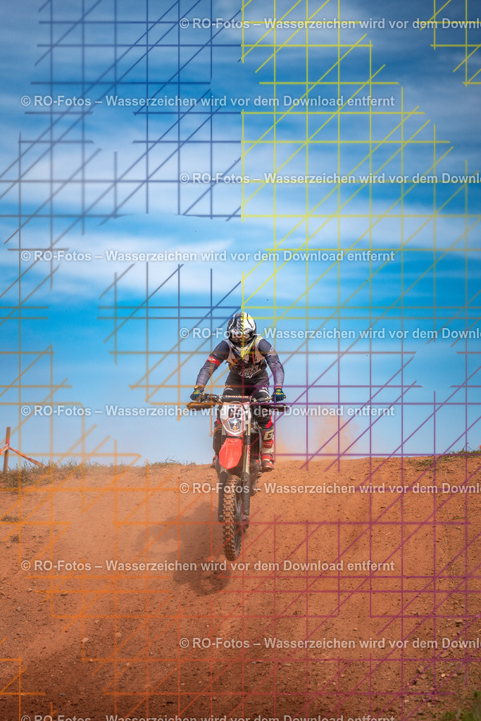 Wolfshausen 3 Lauf -531 | Sportfotografie von RO-Fotos: Motorsport, Motocross, Enduro, Laufveranstaltungen und Triathlon. Professionelle Fotos von Sportlern und Events. - Realisiert mit Pictrs.com
