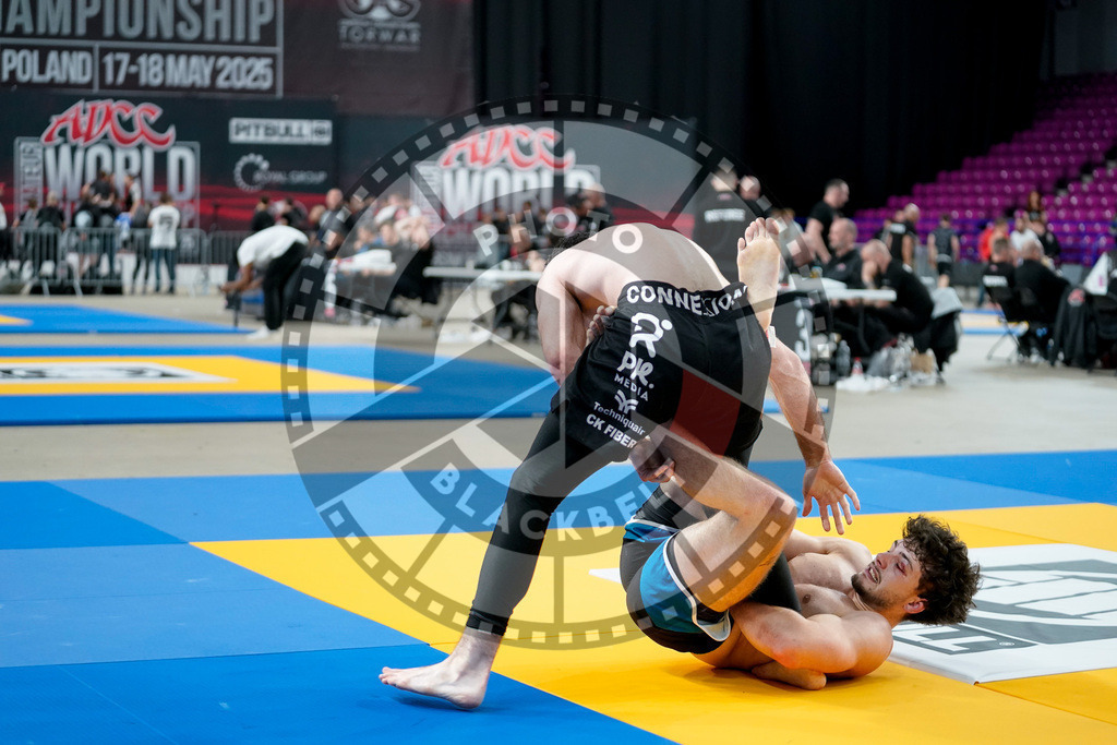 20250518PBB2825 | Athletes compete during the second day of the ADCC Amateur World Championship on May 18, 2025 in Warsaw, Poland. © Chiara Dazi / photoblackbelt