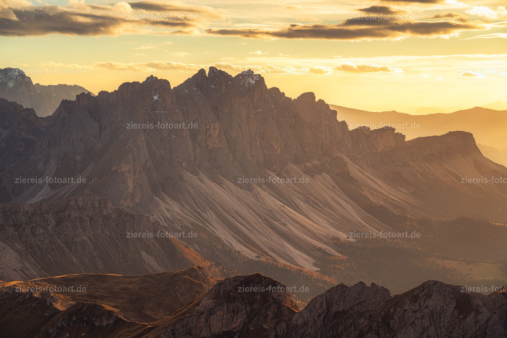 Puez-Geisler im Abendlicht | Puez-Geisler im Abendlicht - Realisiert mit Pictrs.com