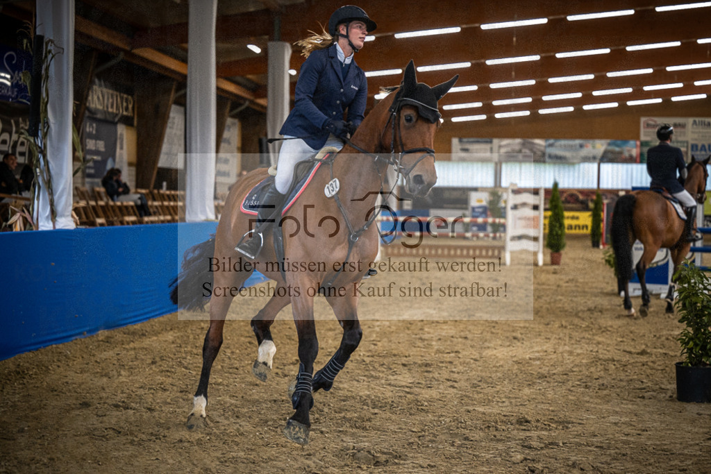 DOS_B1270 | Entdecke hochwertige Reitturnierfotos von Foto Oger. Professionell, emotional und authentisch – jetzt Lieblingsmomente im Shop bestellen.Deutschlandweite Turnierfotografie. - Realisiert mit Pictrs.com