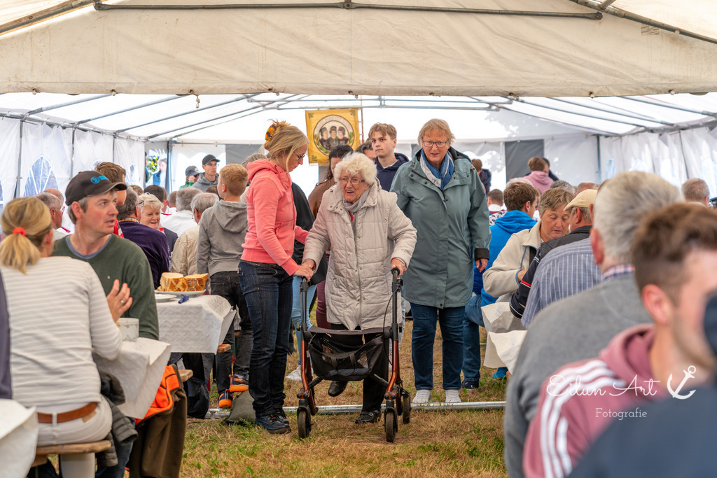20240707-EAF_8425 | Eilun-Art-Fotografie Levke Martens, ihre Fotografin für Immobilien- und Landschaftsfotografie auf Föhr, Föhrer Motive als Poster, Leinwand, hinter Acrylglas oder stelle dir deinen eigenen Monatskalender zusammen, mit nur einem Klick