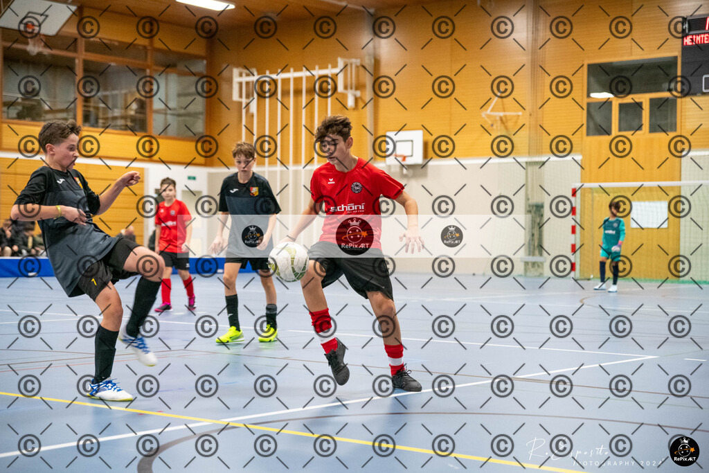 20241130_FCR-Hallenturnier-D-6_013 | Sport und Naturfotografie von Roberto Esposito zeigt echte Momente Bewegung und die Schönheit der Natur. Ausdrucksstarke Bilder schaffen Emotionen.