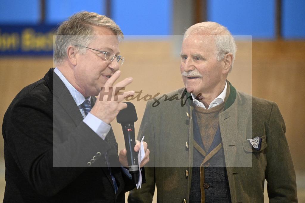 Ehrung Hannes Meindl_5250853 | hf-fotografie - Realisiert mit Pictrs.com
