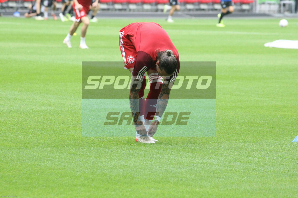 Fortuna Düsseldorf - SC Paderborn | Daniel Ginczek - © Sportfoto-Sale (MK) - Realisiert mit Pictrs.com