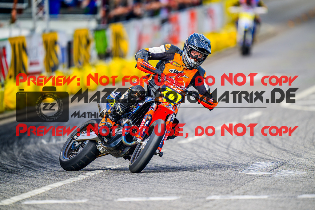 MaZZes_FotoMatrix_240817_6007705_5497 | S2