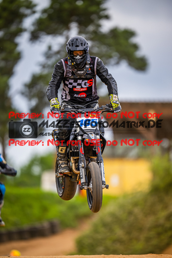 MaZZes_FotoMatrix_220528_6501 | Fotograf Mathias Schmid
Sportfotograf,
Eventfotograf,
Hochzeitsfotograf,
Portraitfotograf