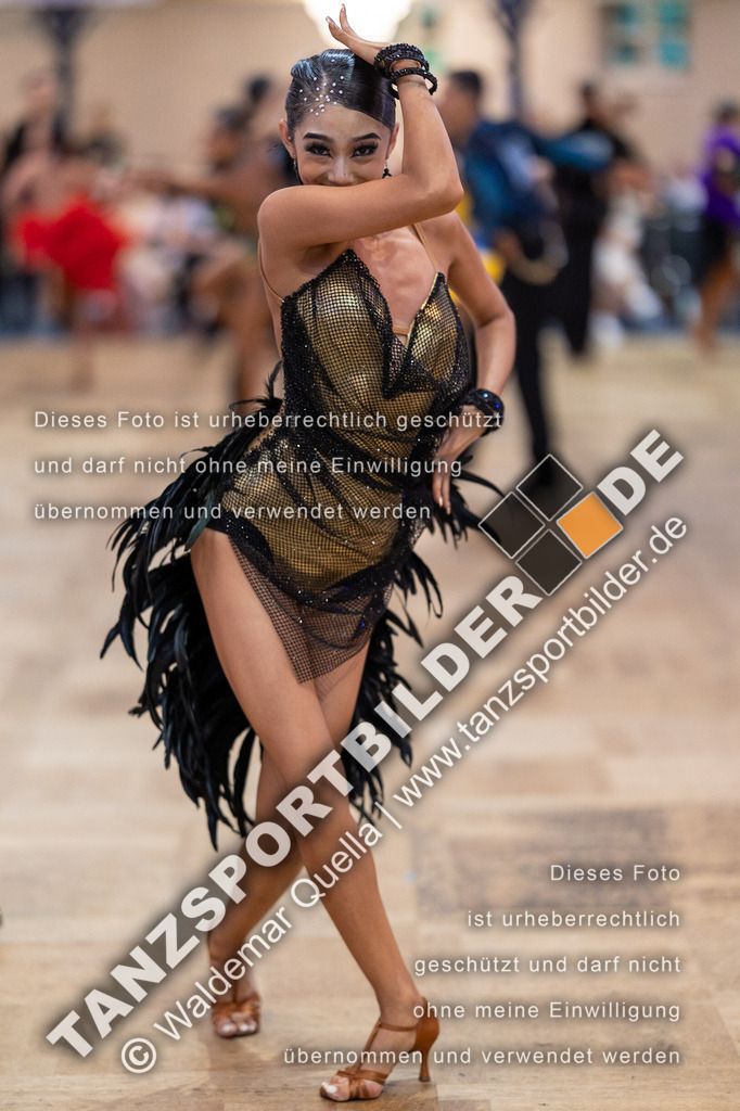 20230812-01945 | Hier finden Sie Tanz Bilder vom Latein und Standard Formationen tanzen. Sportbilder vom Tanzsport. Schöne Fotos und von Weltmeisterschaft, Europameisterschaft, Bundesliga, Regionalliga, Oberliga und Landesliga sowie von GOC Stuttgart, DanceComp, WM Bremen