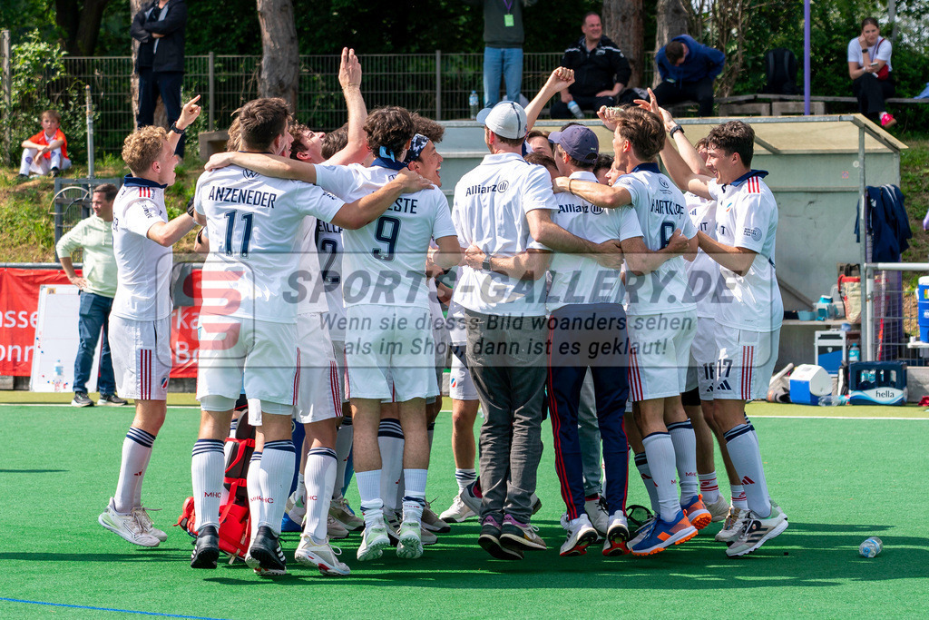 Final4_20240519-1559-0027 | Bonn, Deutschland, 19.05.2024:  in Aktion waehrend des Spiels der Deutsche Feldhockey-Meisterschaften 2024 zwischen Final 4 Herren Finale Mannheimer HC - Hamburger Polo Club im Bonner THV am 19.05.2024 in Bonn, Deutschland. (Foto von Stephan Fehrmann)

Bonn, Germany, 19.05.2024:  in action during the game of Deutsche Feldhockey-Meisterschaften 2024 between Final 4 Herren Finale Mannheimer HC - Hamburger Polo Club in Bonner THV at 19.05.2024 in Bonn, Deutschland. (Foto from Stephan Fehrmann)