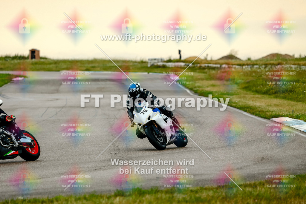 Chambley Juli-1656 | Hier findet Ihr Bilder von Touristenfahrten auf der Nürburgring Nordschleife oder von anderen Veranstaltungen die ich besucht habe. Viel Spass beim Durch Schauen 