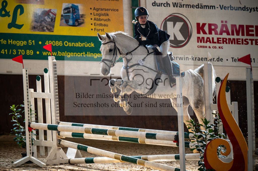 Hallenreittunier Voxtrup 2023 | Entdecke hochwertige Reitturnierfotos von Foto Oger. Professionell, emotional und authentisch – jetzt Lieblingsmomente im Shop bestellen.Deutschlandweite Turnierfotografie. - Realisiert mit Pictrs.com
