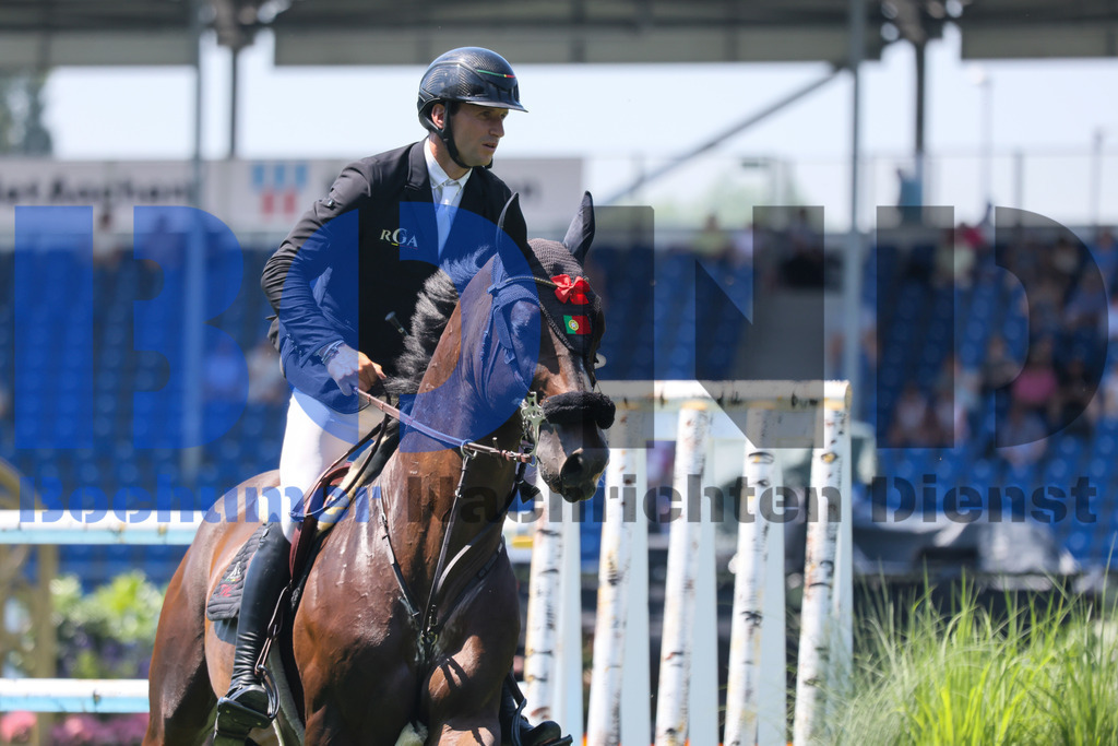 01.07.2025 -  | 01.07.2025 - - Realisiert mit Pictrs.com