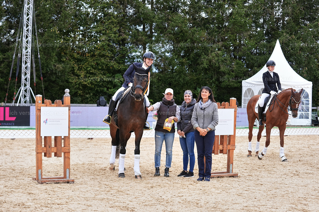 3-Siegerehrung-Dressur M_-Marixx-2047 | working equitationturnier fotograf videograf stoibphotography marixx film working equitation deutschland reitsport turnierfotografie eventfotografie equestrian events