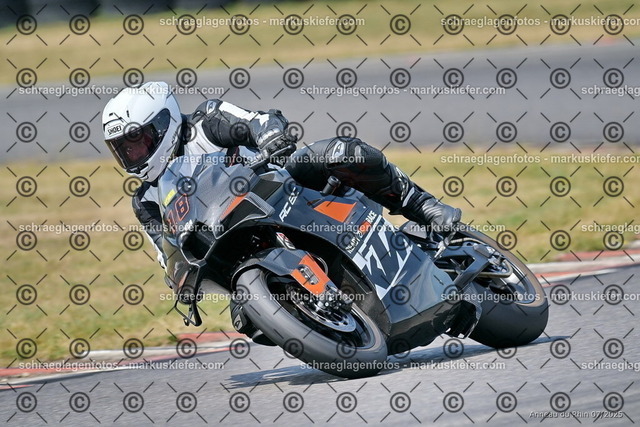25bt04-1918 | markuskiefer.com - Realisiert mit Pictrs.com