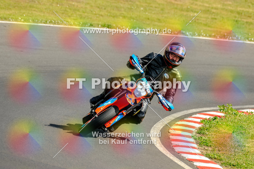 _OTO2630 | Hier findet Ihr Bilder von Touristenfahrten auf der Nürburgring Nordschleife oder von anderen Veranstaltungen die ich besucht habe. Viel Spass beim Durch Schauen 