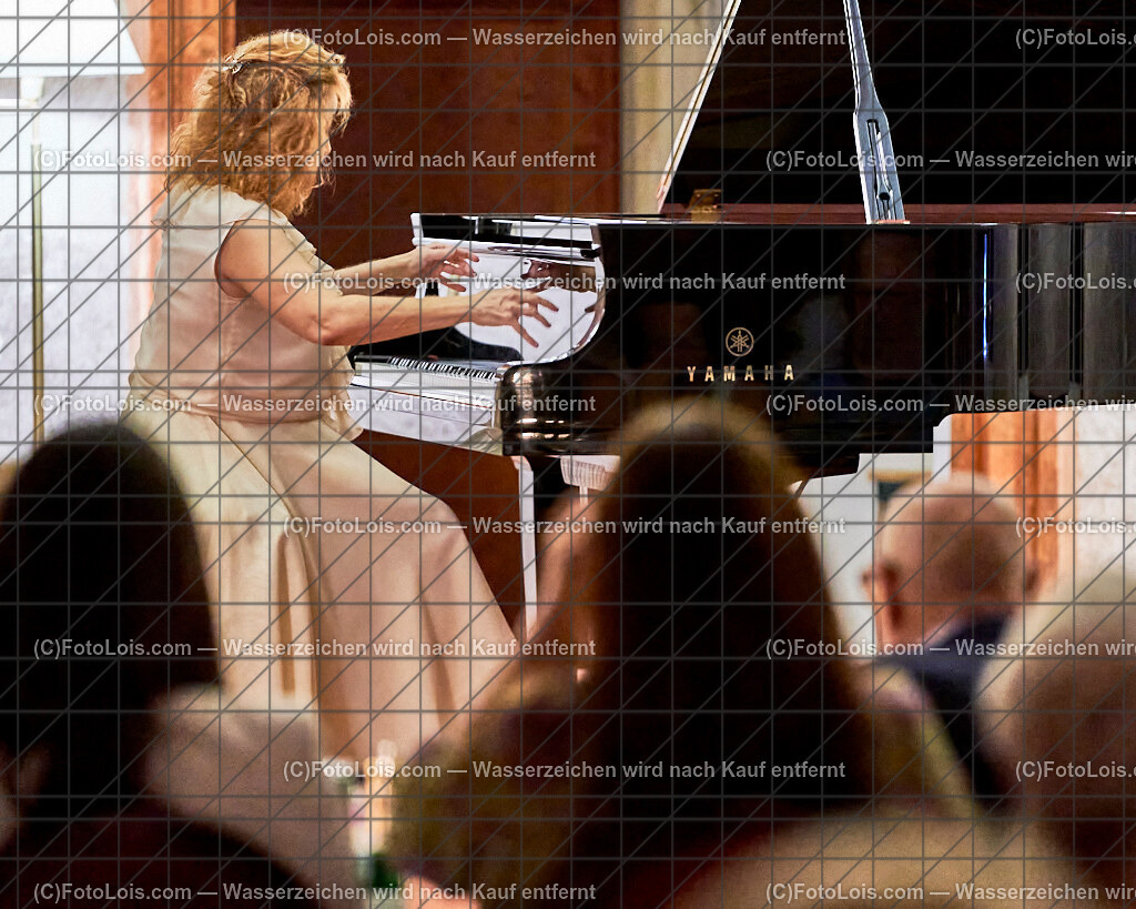 ALS7646_XXXX-Chopin-Festival_Nocturno_Veljkovic Natasa | (C)FotoLois.com, Alois Spandl. XXXX. Chopin-Festival in der Kartause Gaming, 'NOCTURNO' - nächtliches Konzert bei Kerzenlicht in der Barockbibliothek, Sa 17. August 2024.