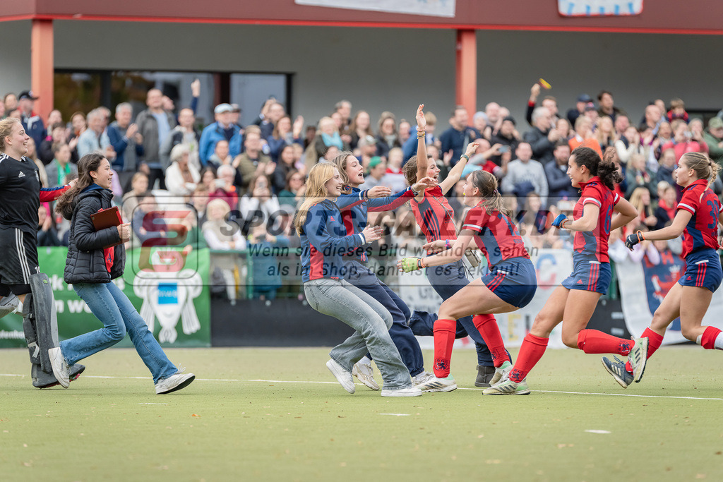 HK_20231022_106141 | Finale Deutsche Meisterschaft Feld WU16 Uhlenhorst Mülheim - Düsseldorfer HC am 22.10.2023 DHC, Düsseldorf ,
