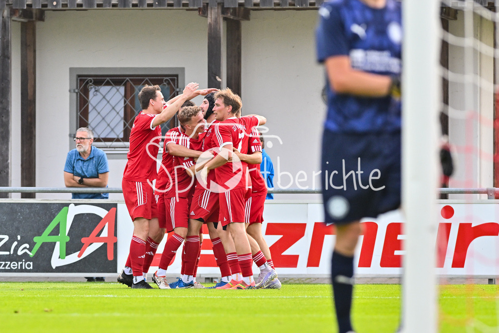 SpVgg Auerbach-Streitheim - TSV Burgheim | Jubel nach 0-1 durch Burgheim 9