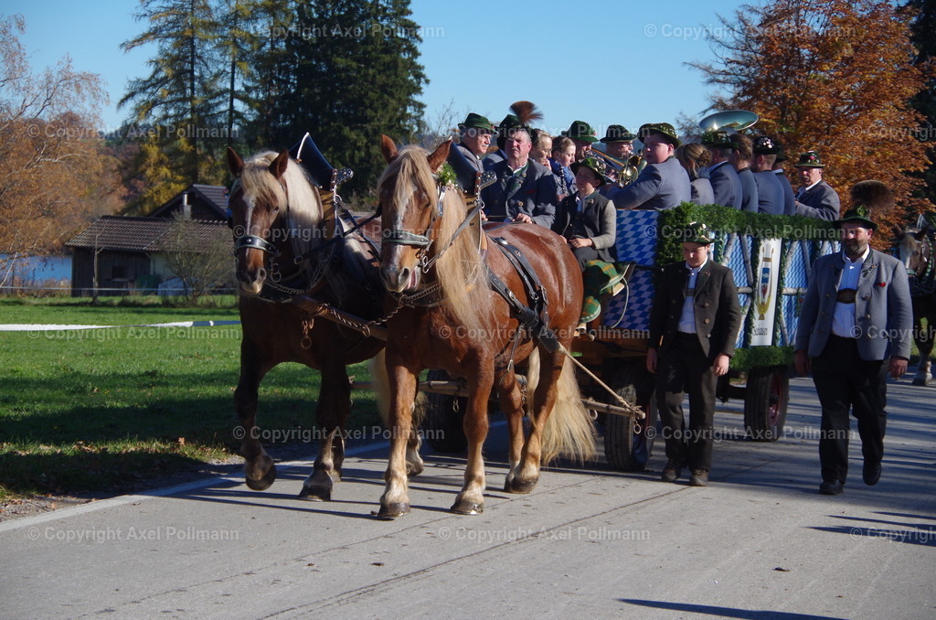 IMGP7980 | fotografiert von Axel PollmannLeonhardi Wallfahrt Benediktbeuern und Murnau, Fronleichnam, Fasching, Landschaft im Loisachtal und Benediktbeuern  - Realisiert mit Pictrs.com