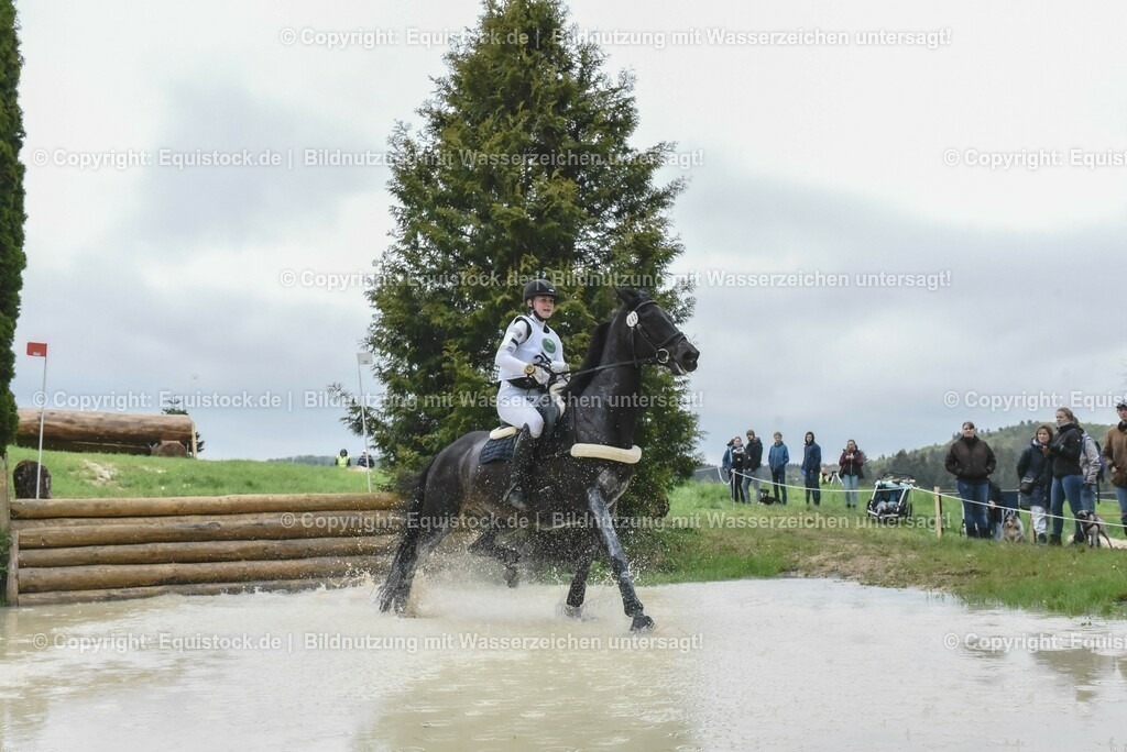 20230513_CCI2_Section2_Gelände_0244 | equistock
