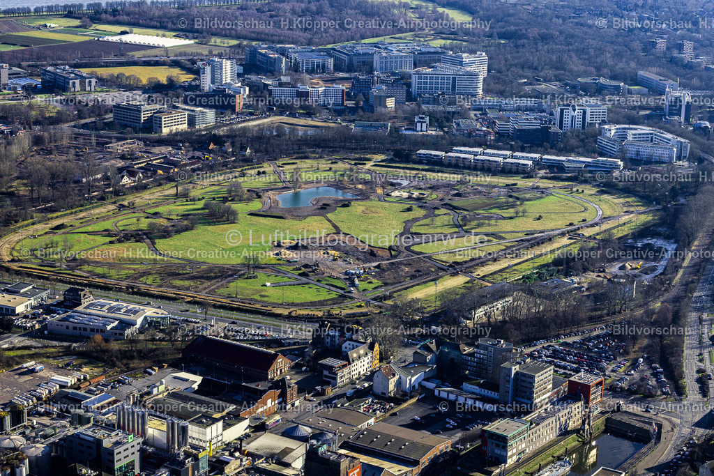 Luftbilder Neuss -6737 | Luftbildfotografie Erschließungs- Abriß- und Umbauarbeiten am Gelände der ehemaligen Rennbahn an der Straße Obertorweg in Neuss im Bundesland Nordrhein-Westfalen - Realized with Pictrs.com
