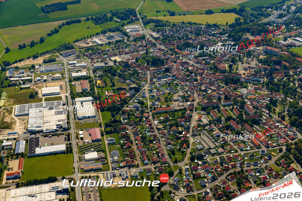 Neue Luftbildaufnahme der Stadt Blankenhain - Das Luftbild wurde 2025 vom UL-Flugzeug heraus erstellt ( keine Drohnenaufnahme ) - Hochauflösende Luftaufnahme - für Wandbilder und großformatige Ausdrucke geeignet. Das besondere Geschenk!Hier alle&nbsp;Infos zur Lizenzierung der LuftaufnahmeWir fliegen auch dieses Jahr wieder in Ihre Region um Luftbilder zu erstellen.- Luftbild anfragen
