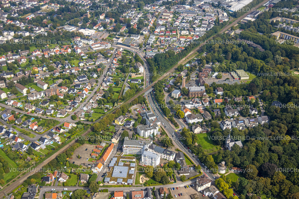 Unna230900960 | Luftbild, Wohngebiet an der Friedrich-Ebert-Straße, LZK Häuser, sozialpädiatrisches Zentrum, Lebenszentrum und Familienzentrum Königsborn, Königsborn, Unna, Ruhrgebiet, Nordrhein-Westfalen, Deutschland