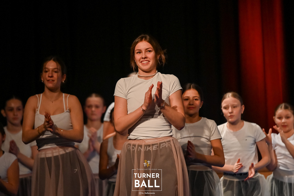 DSC_9212 | "Fussifoto.com – Ihr Ansprechpartner für hochwertige Fotografie! Entdecken Sie kreative Bilder und professionelle Dienstleistungen. Kontaktieren Sie uns für Ihre Projekte!"