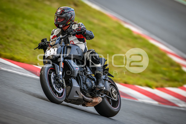 0111-250910-OSL-013_111 | Deine Full-Service-Agentur für ✔️Videoproduktionen und ✔️Motorsportfotografie Jetzt Angebot anfragen!