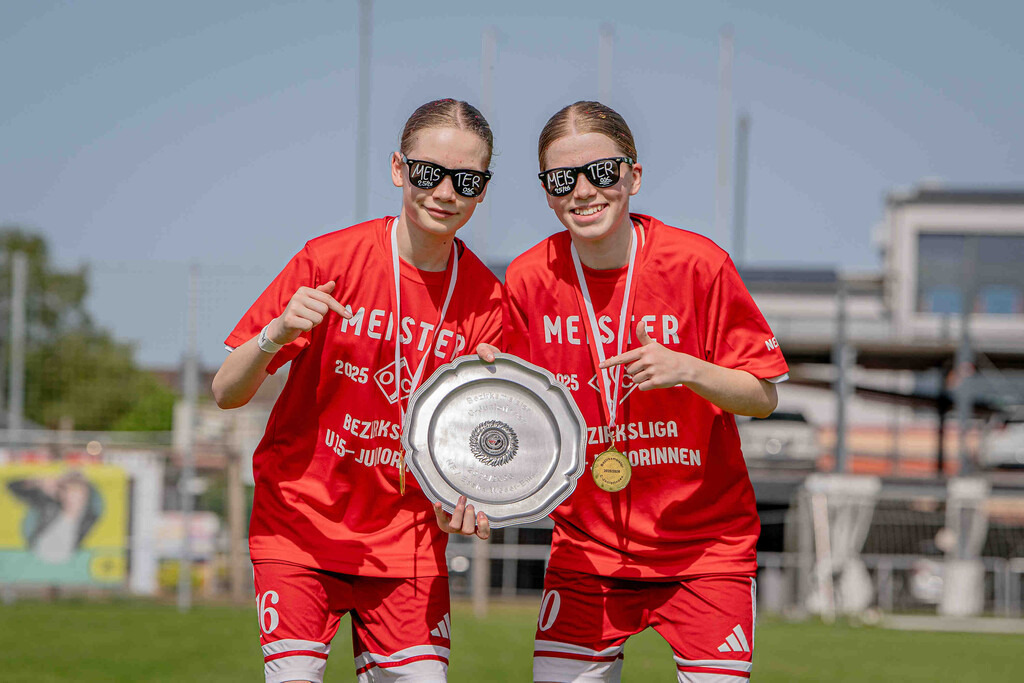Fußball I C-Juniorinnen I Saison 2025-2026 I OSC U15 - Eltern und Geschwister I 11846 | jns.sportfotos - Realisiert mit Pictrs.com