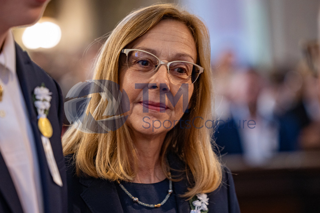 RR5M7576 | Firmung Klagenfurt-Dom 19.05.2024 8 Uhr