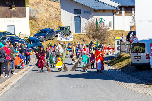 Bärentreiben in Steuerberg | Bildershop von pixelworld.at - Realisiert mit Pictrs.com