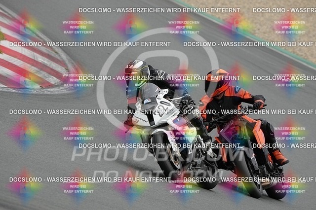 2025_09_01_PBK_41554 | Sportfotografie; SlowMotion; Video; Rennstrecke; Hafeneger; RSE; Speer; Trackday; Motorsportarena; Hockenheimring; Brno; Most; Barcelona; Valencia, Benny; Kaetzmer;