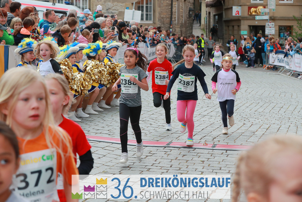 AOK Junior Cup 400m | 3Königslauf 2022 AOK Junior Cup 400m - Realisiert mit Pictrs.com