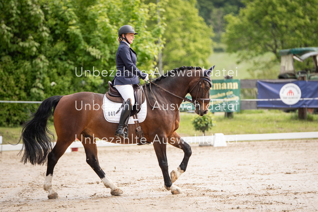 Bad_Meinberg_07885 | saradresslerfotografie - Realisiert mit Pictrs.com