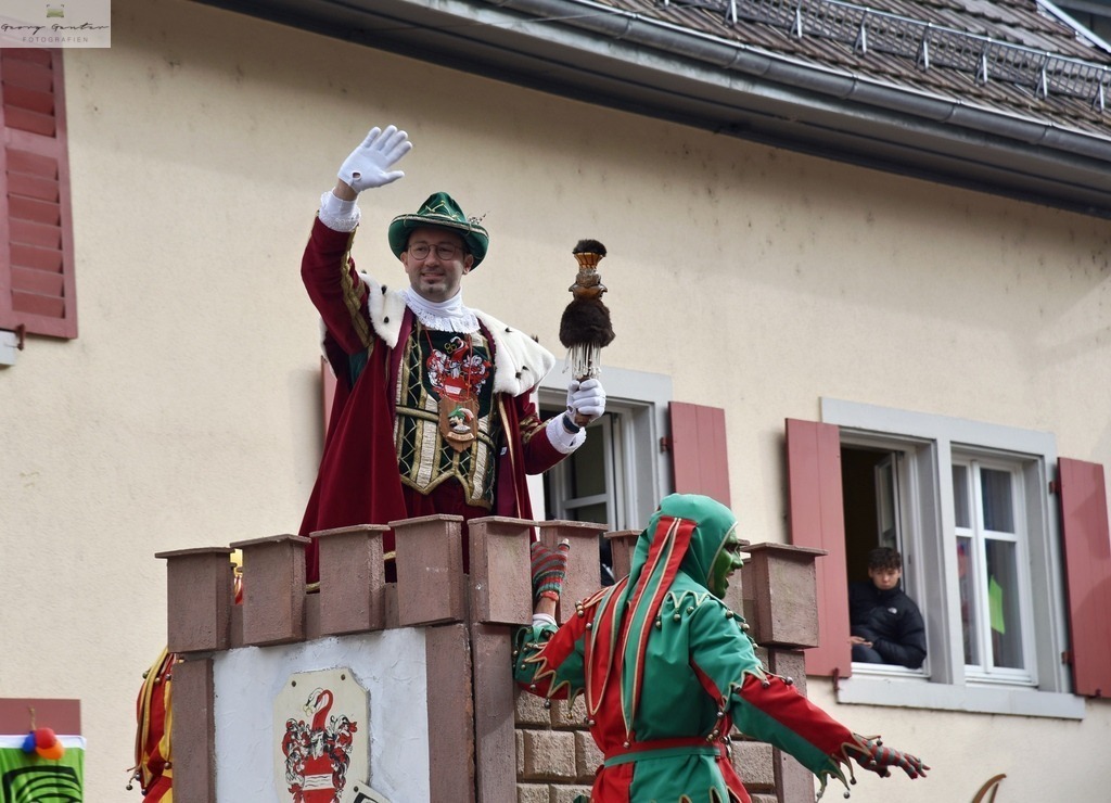 FasMontag _24-014-RA | Fotoblog Schwarzwald, Foto Blog Wiesental, Pfaffenberg, Winterzauber, Zeller Bergland, Zell im Wiesental, Fotoblog Wiesental, Landschaftsfotos, Bilder Wiesental, Natur, Naturbilder, Fastnacht, Zeller Fastnacht, Zeller Fasnacht, Zeller Bergland, Belchen, - Realisiert mit Pictrs.com