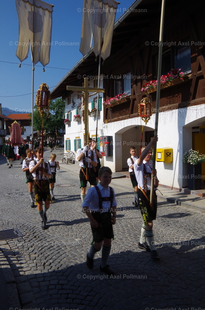IMGP3435 | fotografiert von Axel PollmannLeonhardi Wallfahrt Benediktbeuern und Murnau, Fronleichnam, Fasching, Landschaft im Loisachtal und Benediktbeuern  - Realisiert mit Pictrs.com