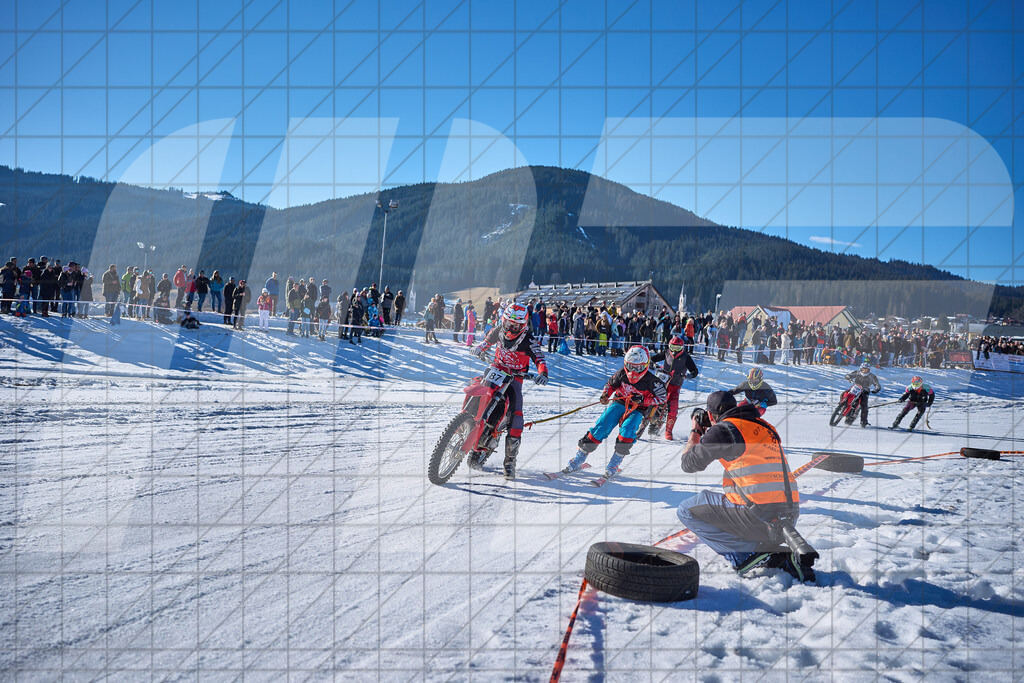 10. Holzknecht Skijöring in Gosau am Dachstein, Oberösterreich, Österreich am 08.02.2025Foto: © 2025 Martin Bihounek / martinbihounek.com | 08.02.2025: 10. Holzknecht Skijöring in Gosau am Dachstein, Oberösterreich, ÖsterreichFoto: © 2025 Martin Bihounek / martinbihounek.comInsta: @martinbihounekcomFB: @martinbihounekphotography