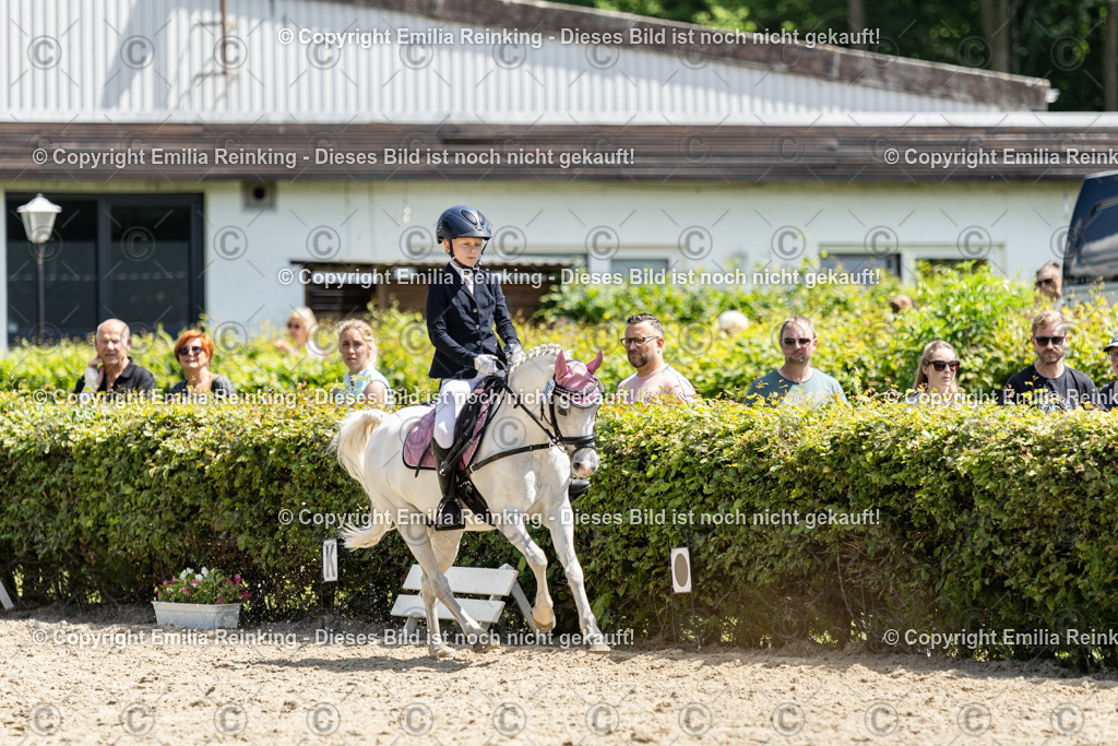 CL5A9855 | Emilia Reinking Fotografie - Realisiert mit Pictrs.com