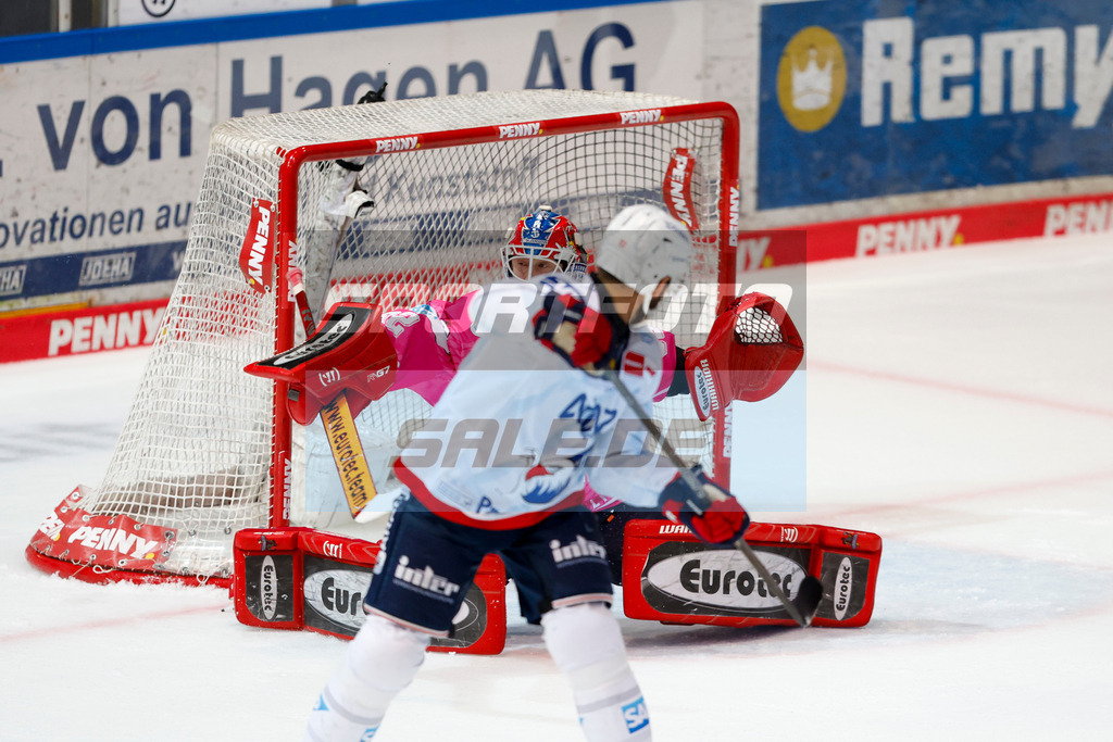 241025_JB_00415 | Fotodatenbank für Print- und Onlinemedien mit den Schwerpunkten Fußball, Eishockey, Basketball, Handball, Wintersport und Leichtathletik - Realisiert mit Pictrs.com