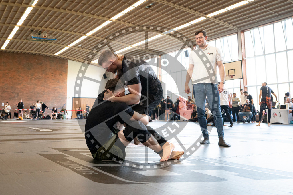 20240309PBB6511 | Fighters compete during the International Luta Livre (ILLCS) Spring Championship in Hannover, Germany, on March 9, 2024.