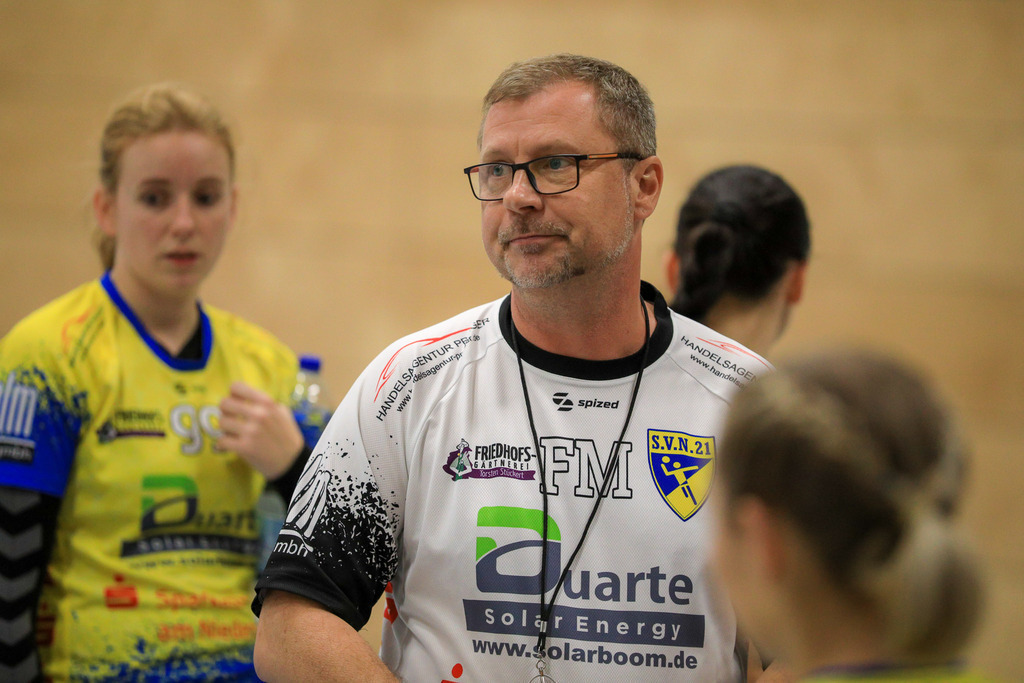 TvBorkenIII_SVN_161125_002 | Bildergalerie von Sport-Ereignissen aber auch von weiteren spannenden Dingen - nicht nur vom Niederrhein. In Anlehnung an den bekannten Spruch von Hanns Dieter Hüsch heißt das Motto: "Niederrhein ist überall".  - Realisiert mit Pictrs.com