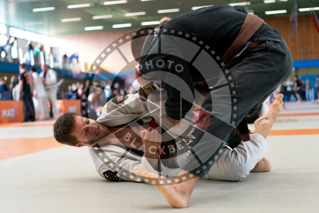 20240915PBB0589 | Athletes compete during the Grappling Industries’ grappling and Brazilian jiu-jitsu competition in Berlin, on September 15, 2024.