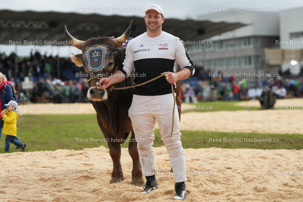 RB_09246 | René Burch leidenschaftlicher Fotograf aus Kerns in Obwalden.  Hier finden sie Sport, Landschaft und Natur Fotografie.
 - Realisiert mit Pictrs.com
